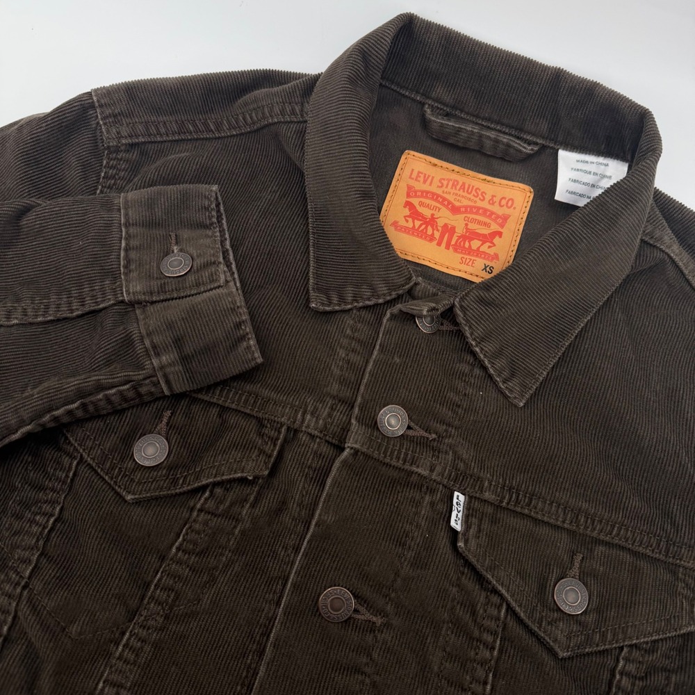 Levi's Corduroy Trucker Jacket Women XS Brown Classic Button Front Y2K Outerwear